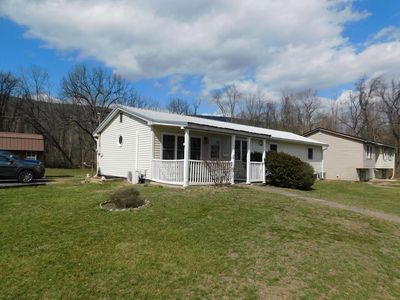 319 N Lawrence St, Mount Union, PA, 17066
