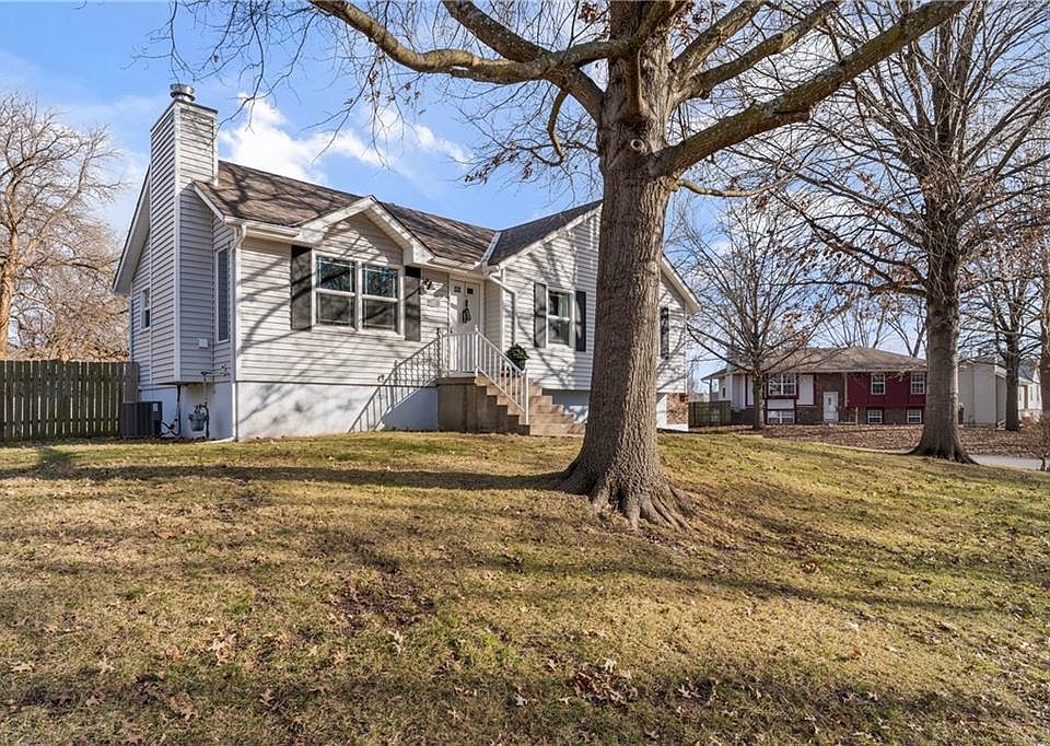 201 NW Garden St, Grain Valley, MO 64029 Zillow