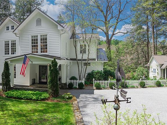 4th image of 131 Laurel Drive
