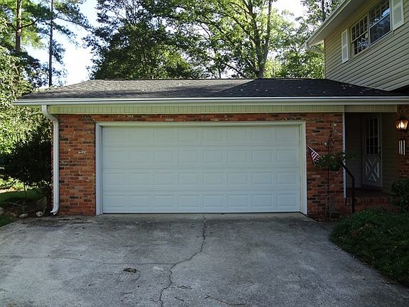 5th image of 109 Greenbriar Dr