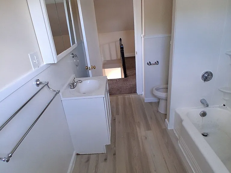 19 Water St #A — Photo 8