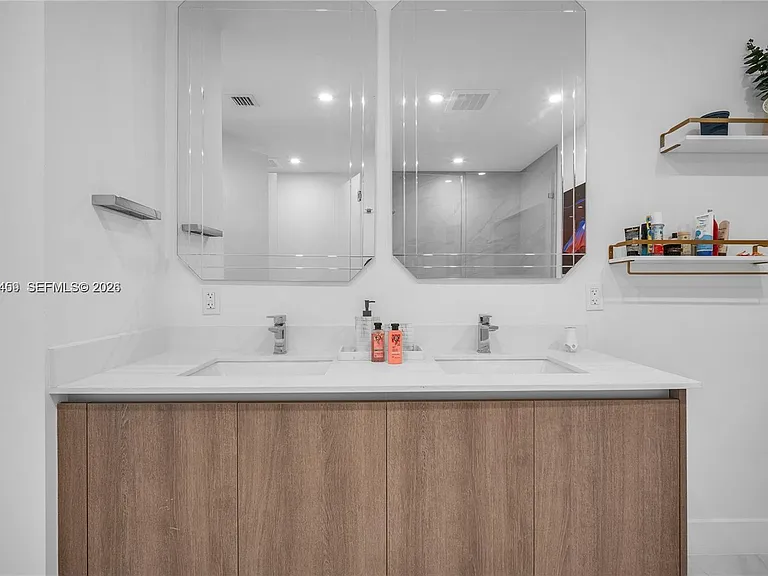 17550 Collins Ave #704 — Photo 25