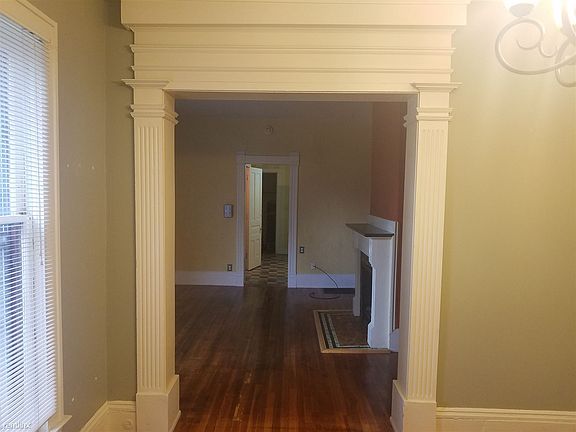 147-apt#1-diningroom