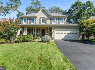 43178 Hunt Manor Ct, Ashburn, VA 20147
