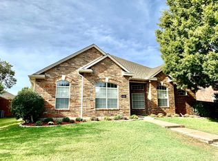 621 Spring Hill Dr, Coppell, TX 75019