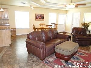4th image of 135 Wood Valley Dr