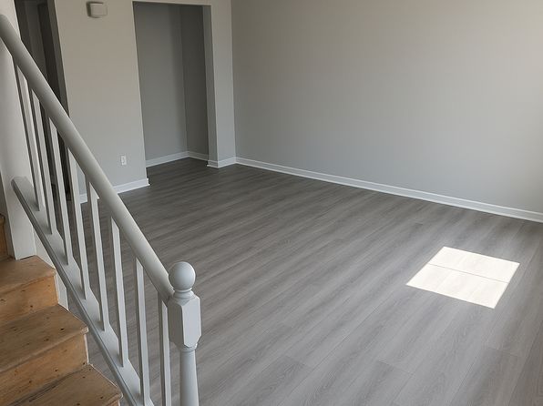 2415 N Kruse Ave APT 1