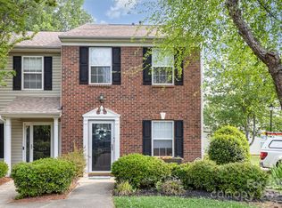 5257 Glenlea Walk Ln, Charlotte, NC 28216