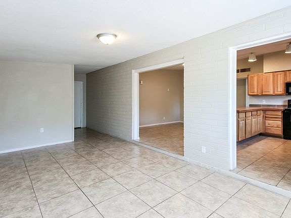 4th image of 1147 W Frito Ave