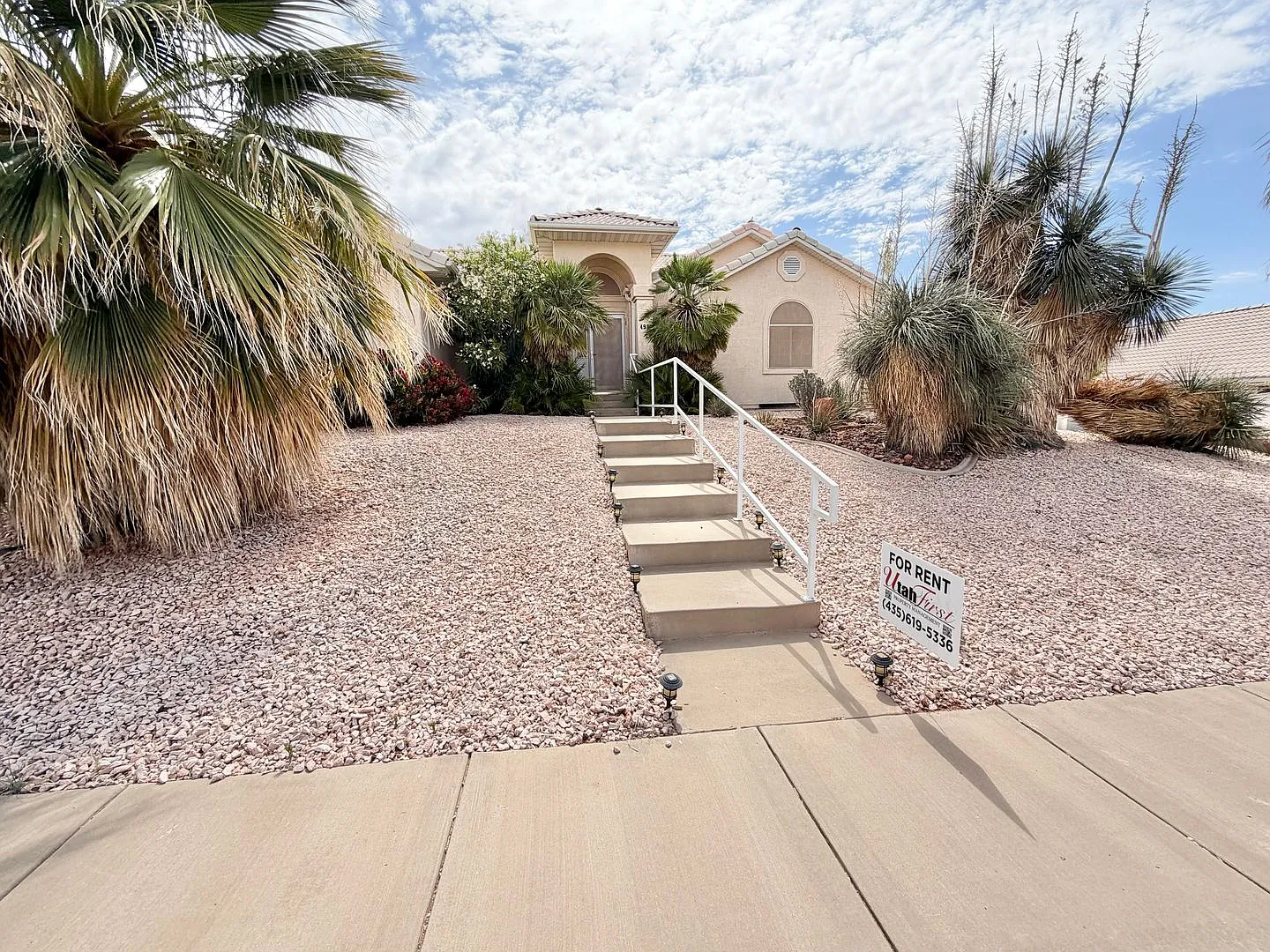 Beautiful Ivins Home!! — Photo 2