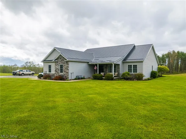 3287 County Road 25, Glenmont, OH 44628