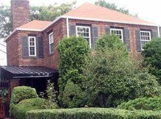 5457 Guarino Rd, Pittsburgh, PA 15217