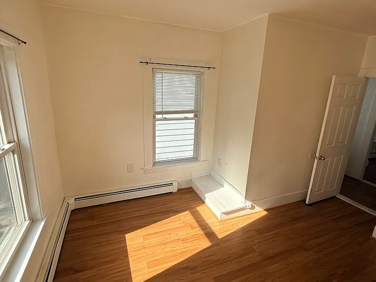 98 Central St #1 — Photo 23