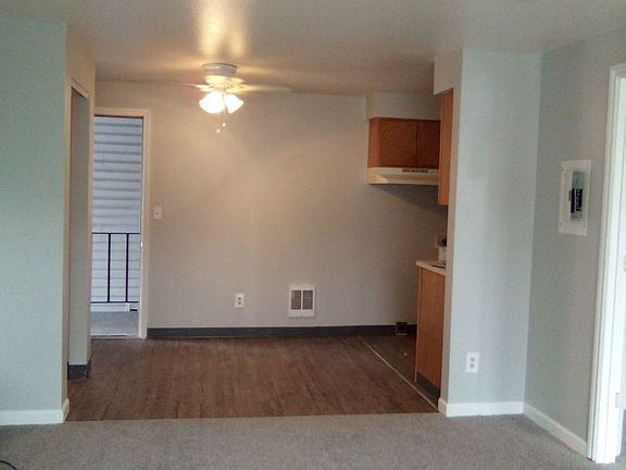 2nd image of 615 E Houston Ave #220