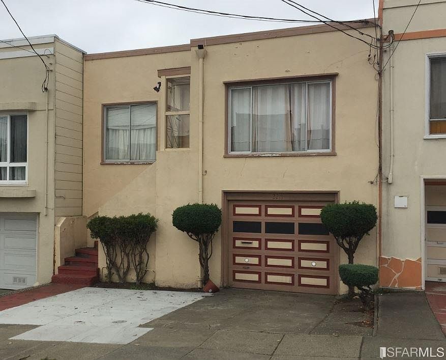 1st image of 2211 30th Ave