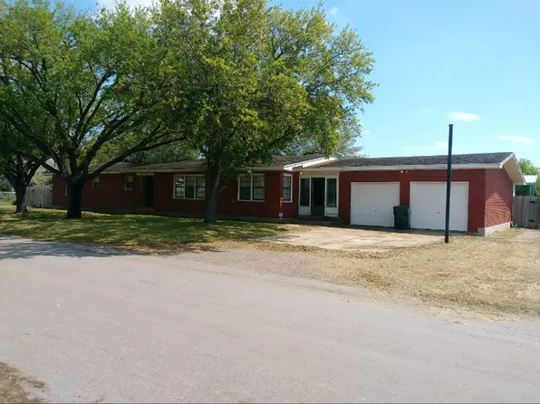 1406 4th St, Agua Dulce, TX 78330