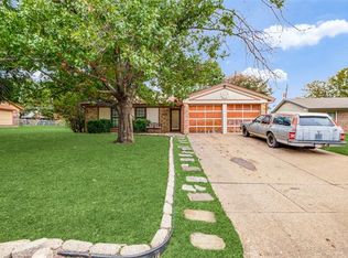 508 Baldwin Ave, Crowley, TX 76036