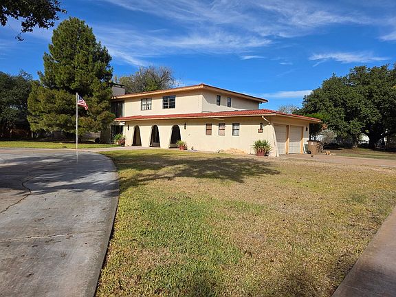4th image of 1554 Sun Valley Ln