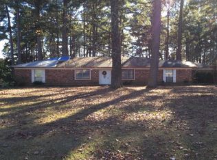 4401 Woodstock Ln, Texarkana, TX 75503