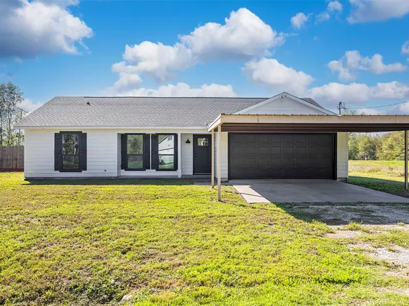 2538 County Road 3127, Greenville, TX 75402
