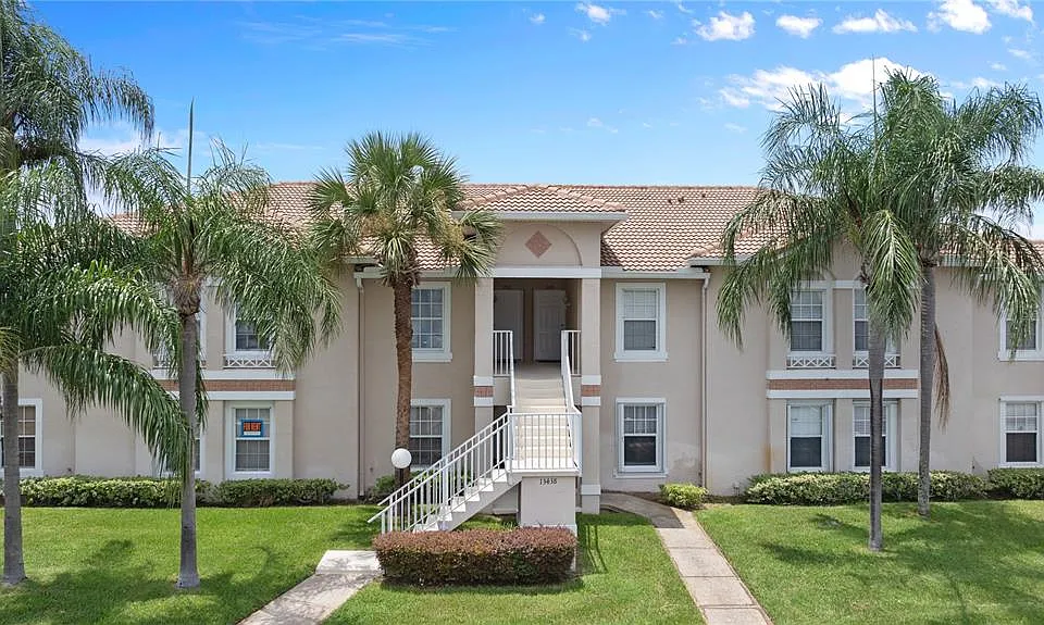 13438 Fairway Glen Dr #203