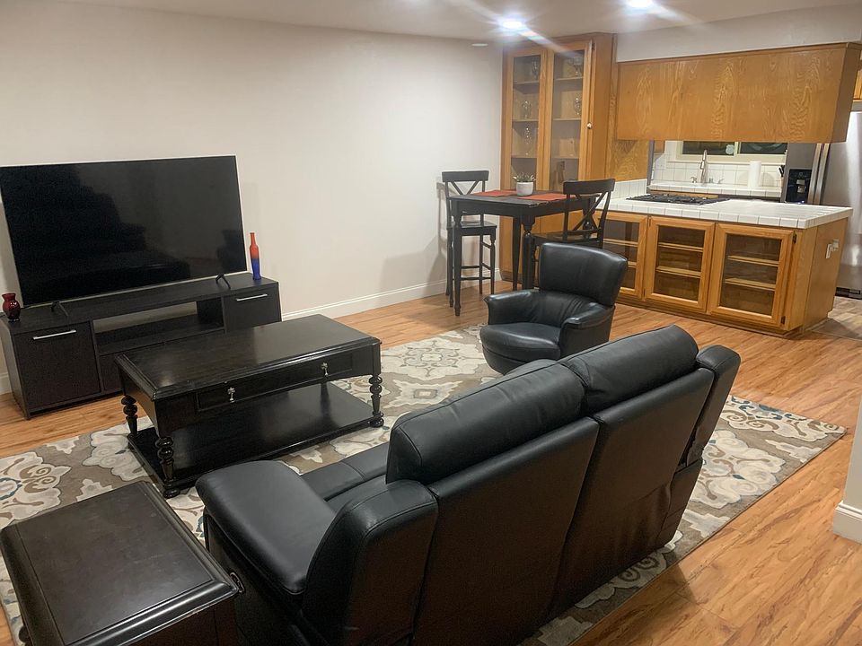 1st image of 6222 Via Casitas