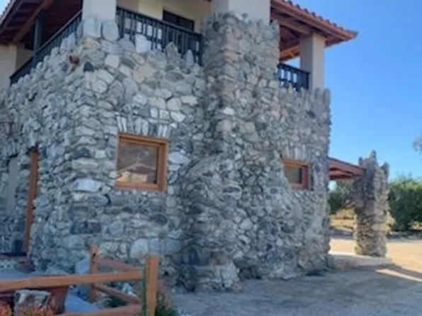 11646 Rosewood Ave, Morongo Valley, CA 92256