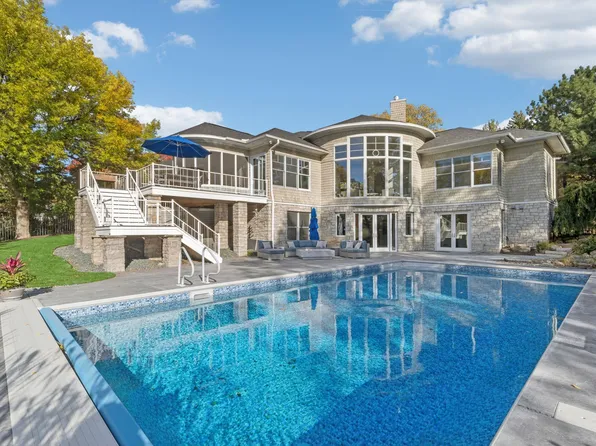 18014 Bearpath Trl, Eden Prairie, MN 55347