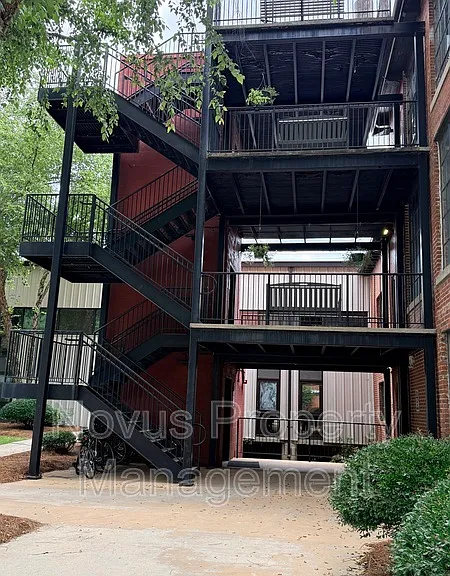 301 Bradley St #A206 — Photo 2