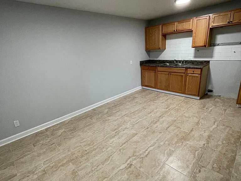 7132 Ken Knight Dr W — Photo 5