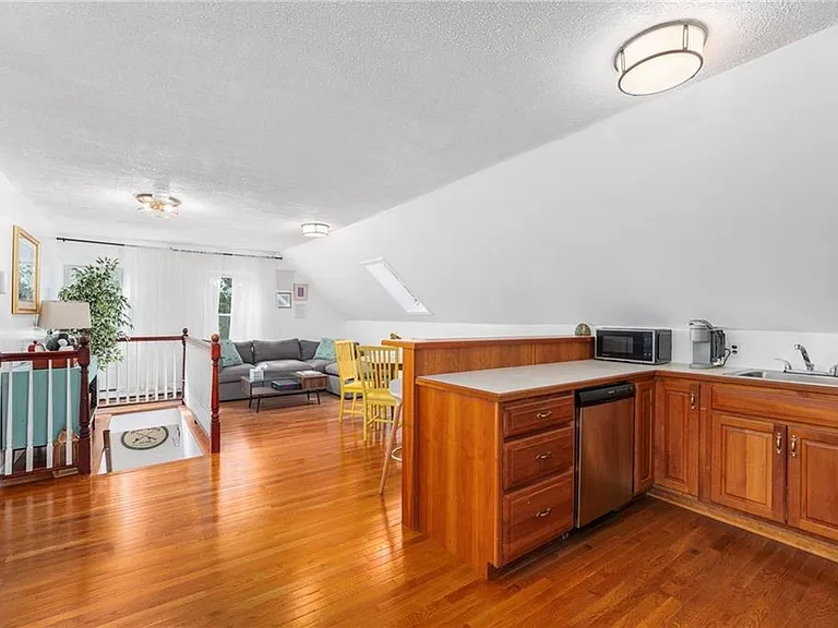 183 Wood St #3 — Photo 12