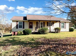 16516 Hampton Ln, Athens, AL 35611