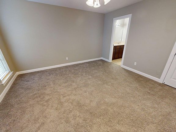4th image of 8597 Bonfire Dr