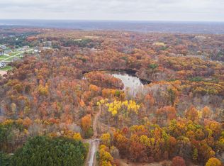 8892 28th St SE, Ada, MI 49301