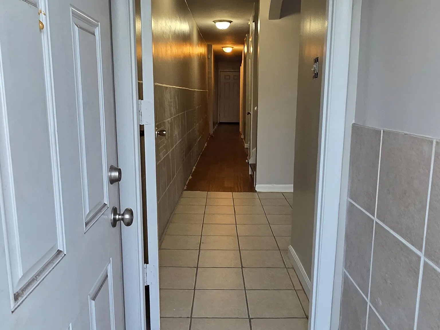 802 E North Ave — Photo 2