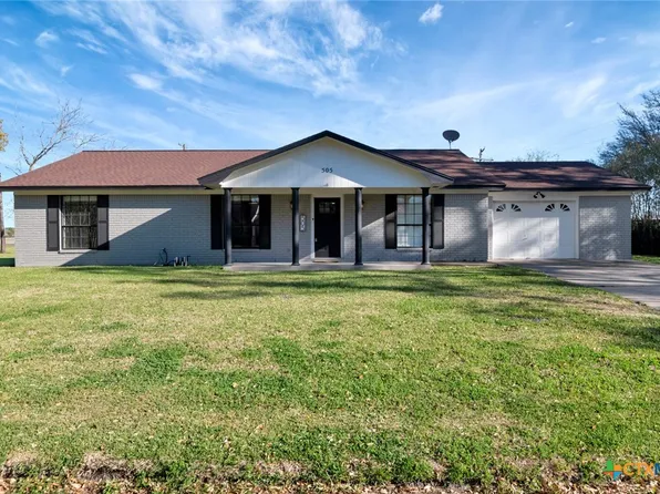 505 Elm Dr, Ganado, TX 77962