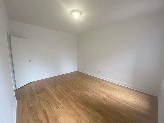 5th image of 239 Ocean Ave #2C