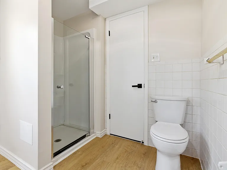 2056 Laurel Hill Dr — Photo 21