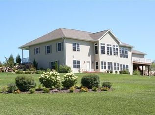 2082 Erb Rd, Verona, WI 53593