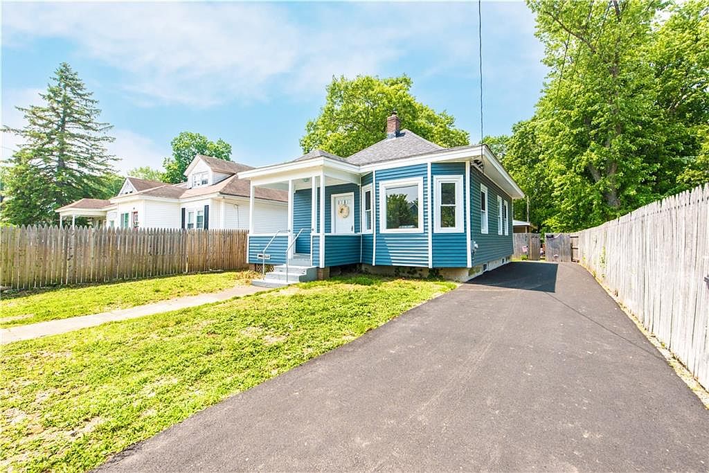 297299 Harrington Ave, Warwick, RI 02888 Zillow