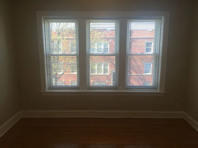 6201 W Wabansia Ave — Photo 9