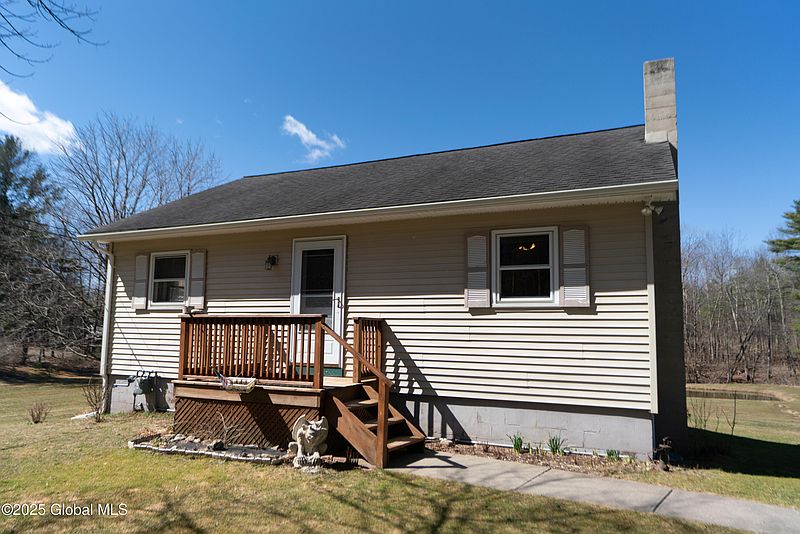 5th image of 47 Ruggles Road