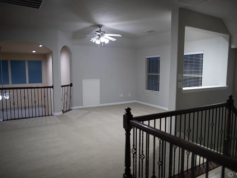 907 Appalachian Dr — Photo 33