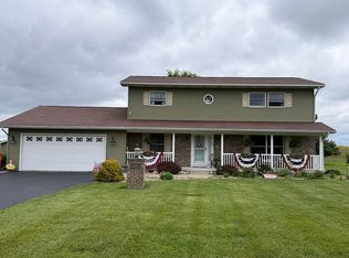 62 Lakeside Villa, Sullivan, IL 61951