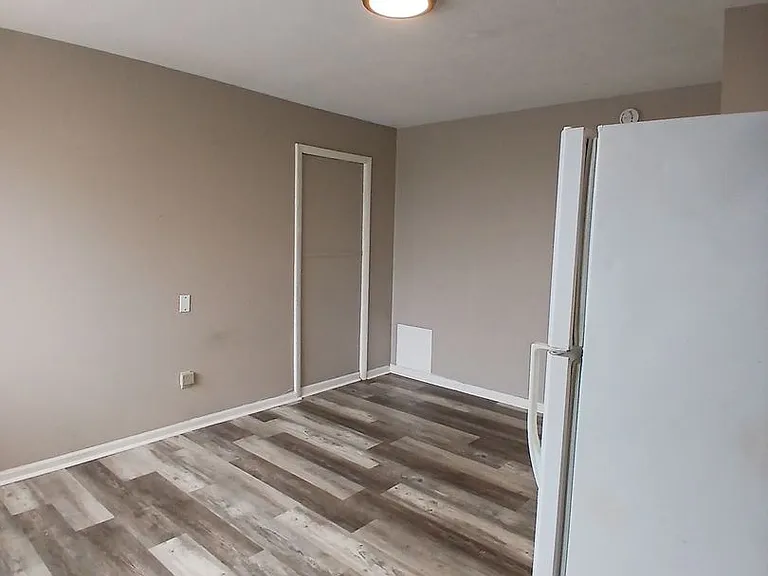 4213 Lake Land Blvd — Photo 4