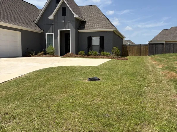 836 Glenwild Cir, Canton, MS 39046