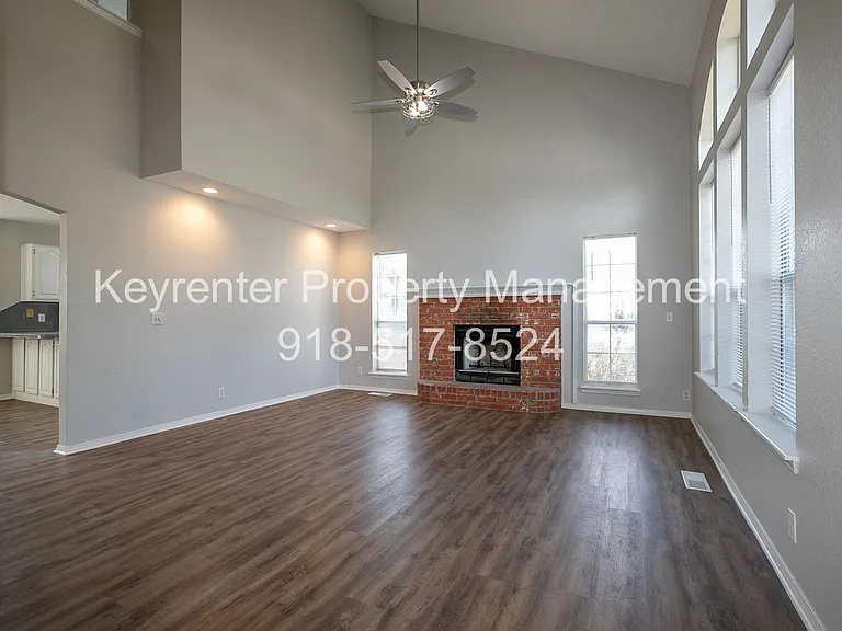 9504 E 99th Pl — Photo 25