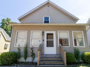 603 E Oakland Ave, Bloomington, IL