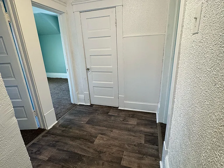 117 Kent Ct — Photo 16