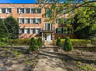 5003 10th St S APT 5, Arlington, VA